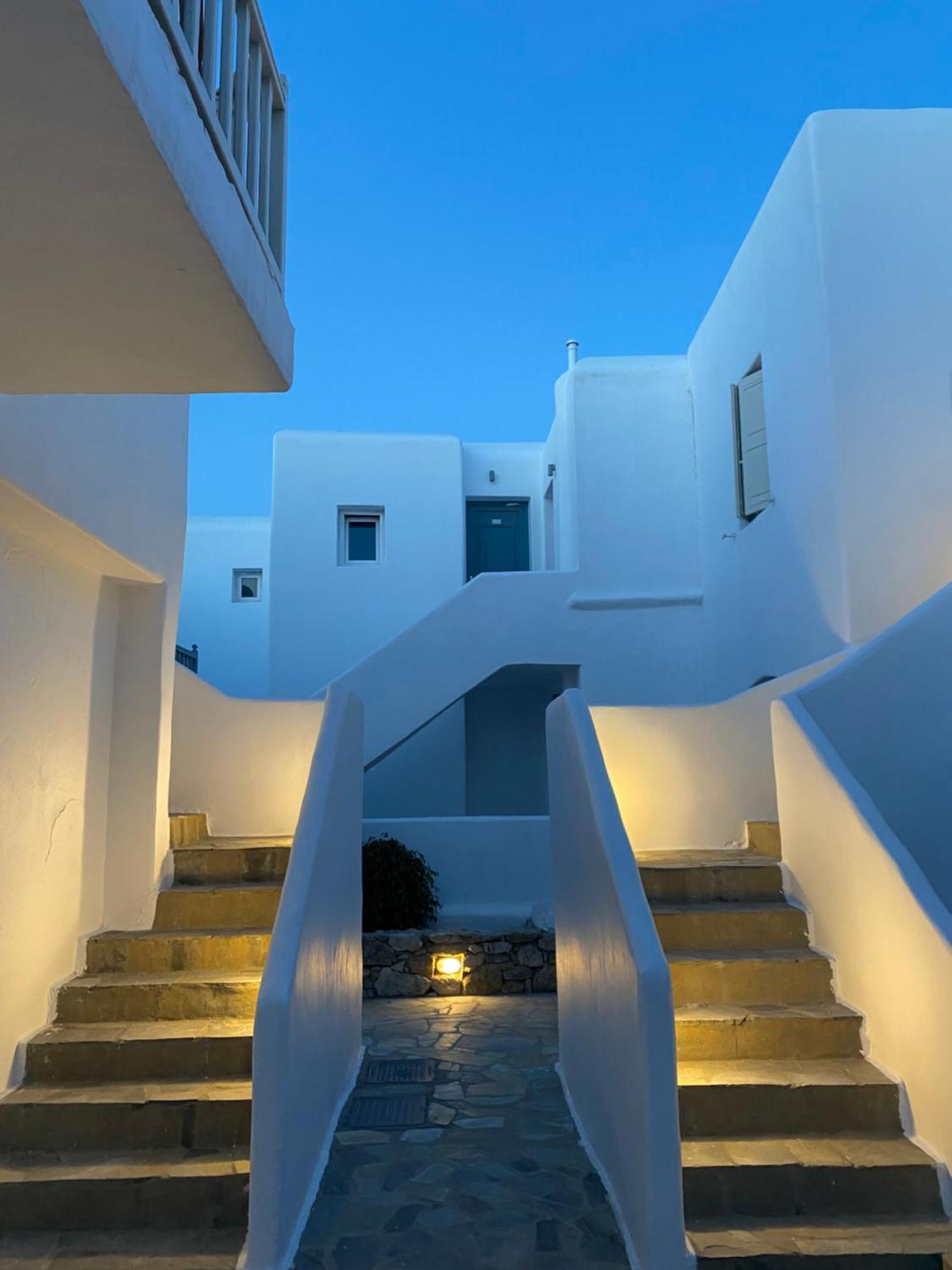 Twins-Trisa Apartments Ornos  Exterior foto