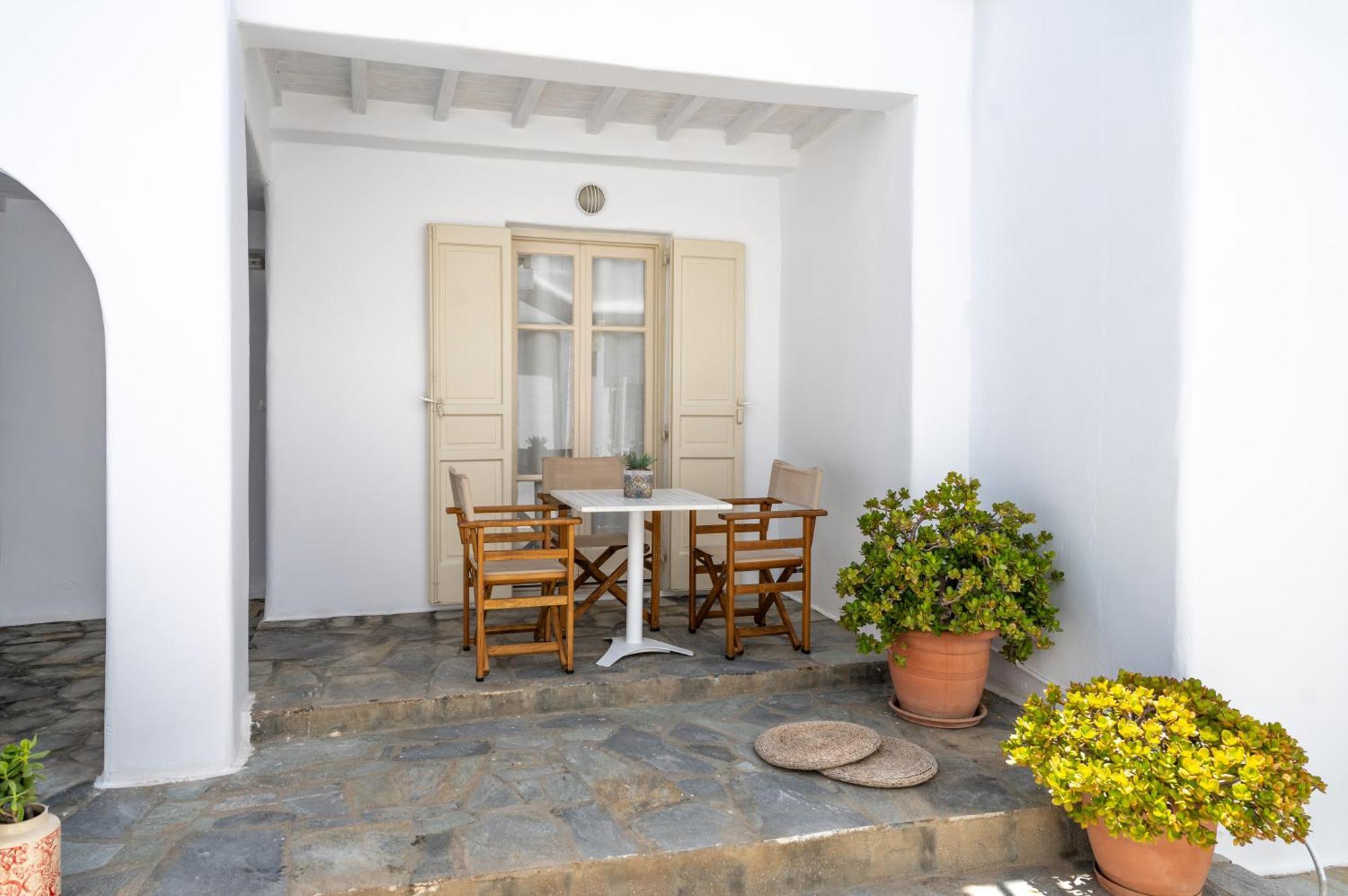 Twins-Trisa Apartments Ornos  Exterior foto